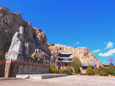 鲁班巨型石雕广场